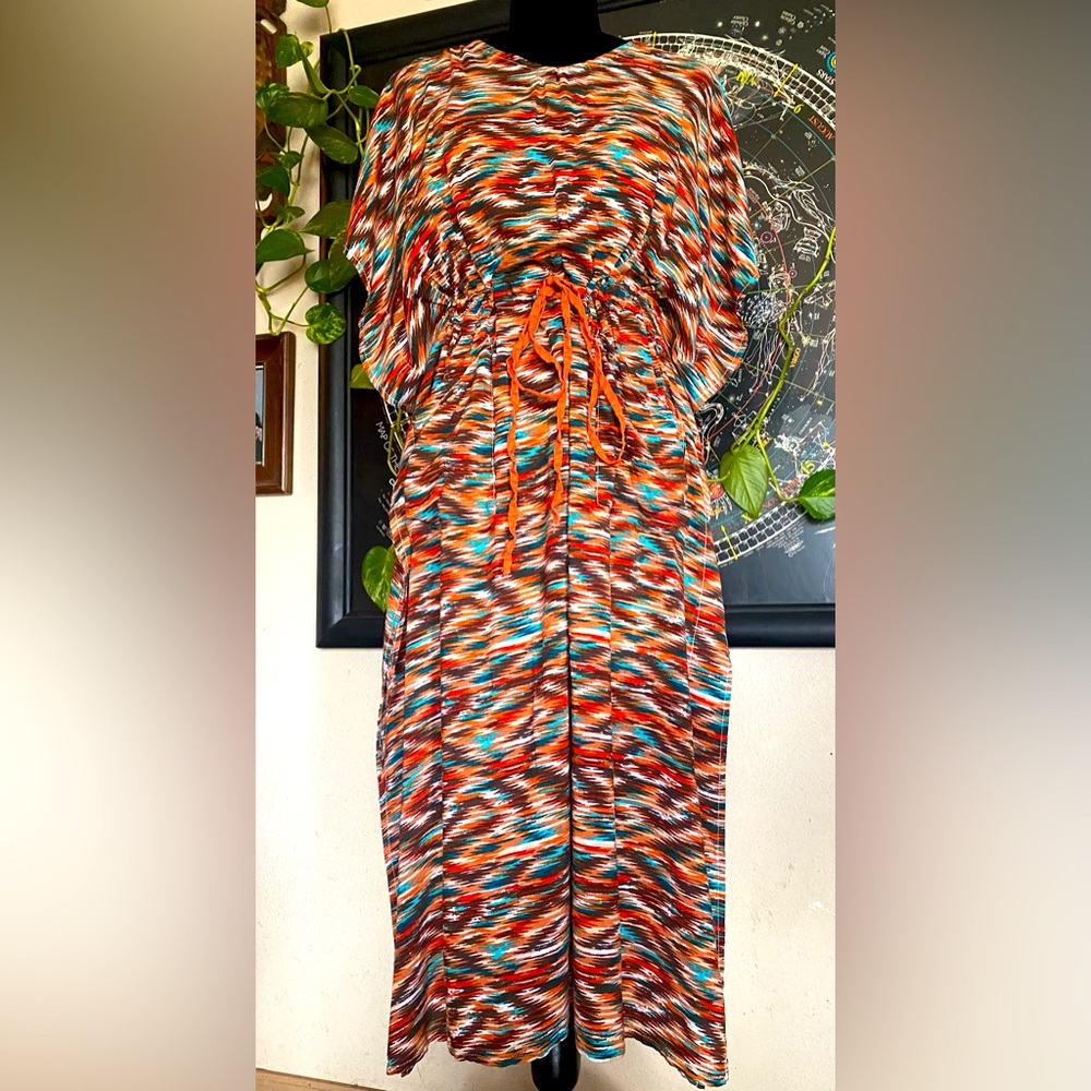 Lucky Love Kaftan House Dress. USA. OSFM. Poly Blend. Pockets. Excellent Cond.